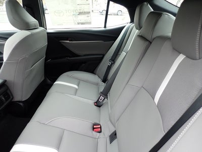 2026 Toyota Camry SE AWD