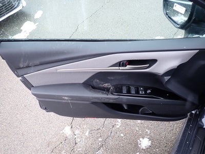 2026 Toyota Camry SE AWD