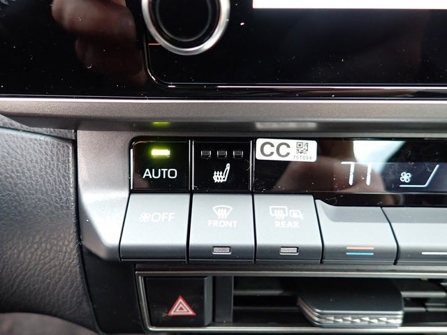 2026 Toyota Camry SE AWD