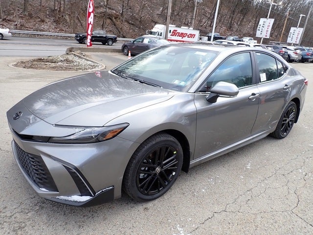 2026 Toyota Camry SE AWD