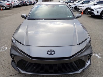2026 Toyota Camry SE AWD