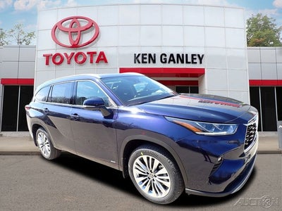 2026 Toyota Highlander Hybrid Platinum