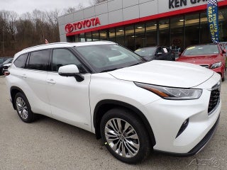 2026 Toyota Highlander Hybrid Platinum
