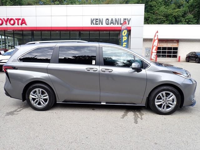 2026 Toyota Sienna Limited