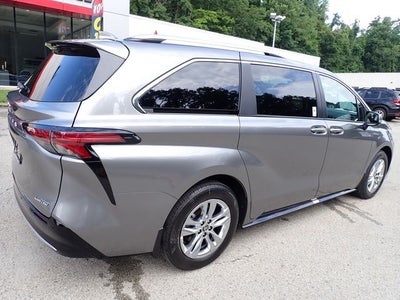 2026 Toyota Sienna Limited