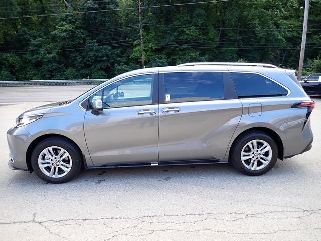 2026 Toyota Sienna Limited