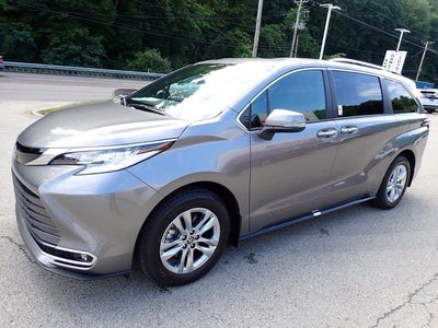 2026 Toyota Sienna Limited