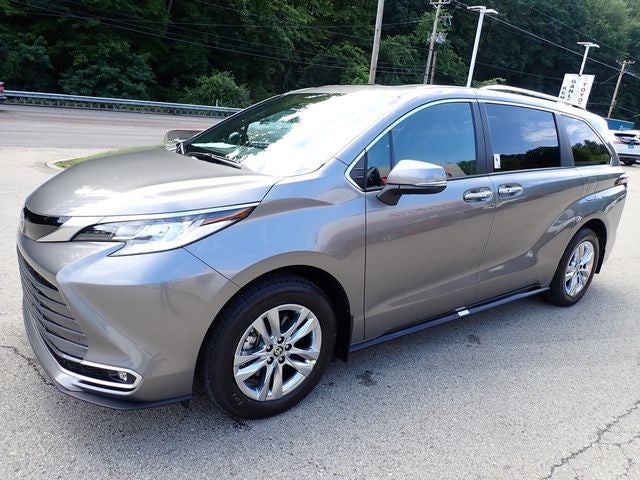 2026 Toyota Sienna Limited