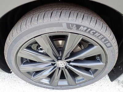 2026 Toyota Toyota Crown Nightshade