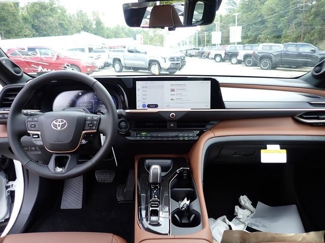 2026 Toyota Toyota Crown Signia Limited