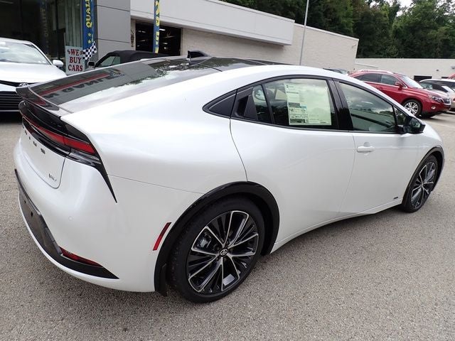 2027 Toyota Prius XLE AWD