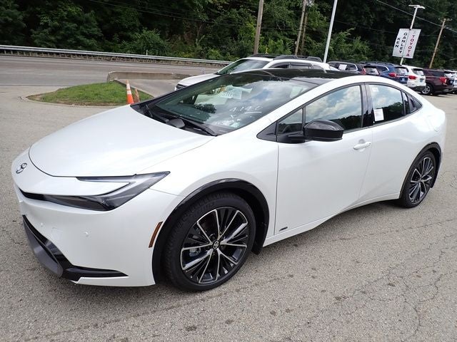 2027 Toyota Prius XLE AWD