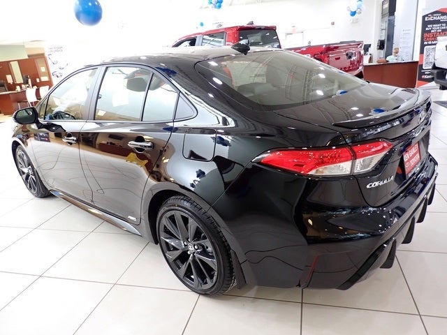 2026 Toyota Corolla Hybrid SE AWD