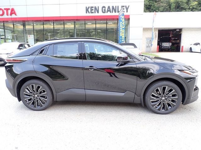 2026 Toyota C-HR XSE