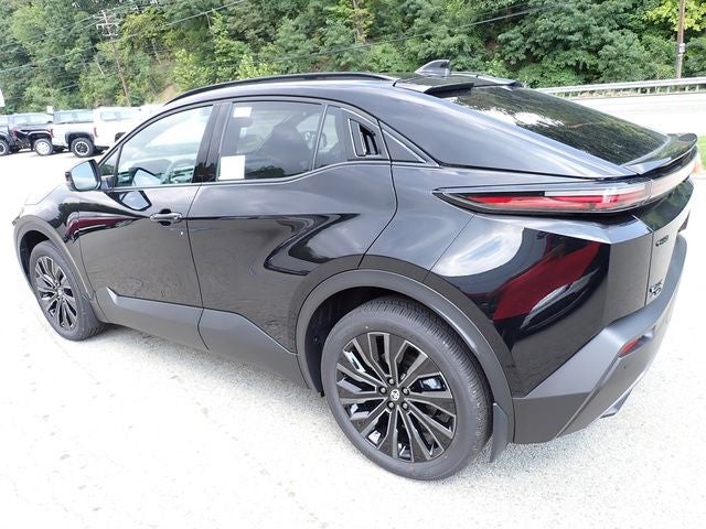 2026 Toyota C-HR XSE