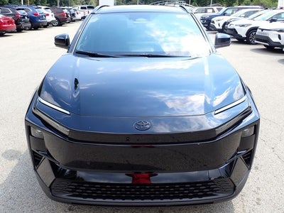 2026 Toyota C-HR XSE