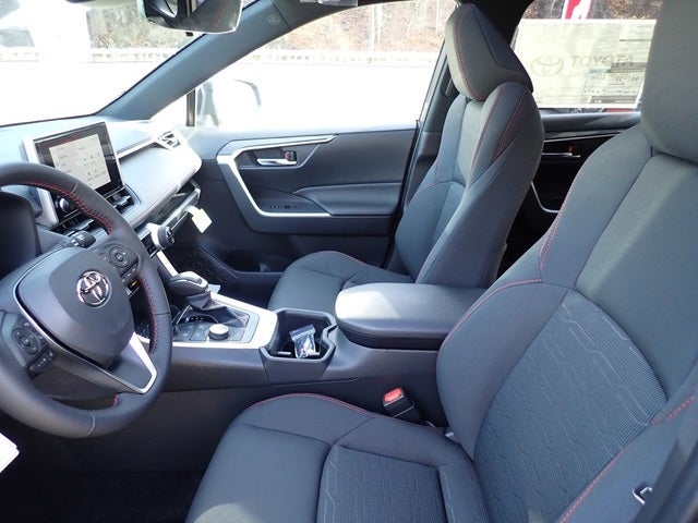 2025 Toyota RAV4 Plug-in Hybrid SE