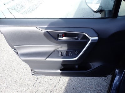 2025 Toyota RAV4 Plug-in Hybrid SE