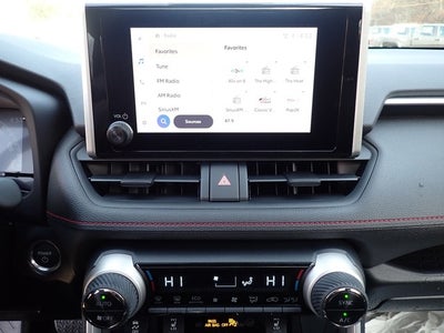 2025 Toyota RAV4 Plug-in Hybrid SE