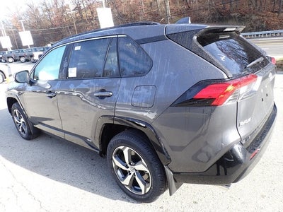 2025 Toyota RAV4 Plug-in Hybrid SE