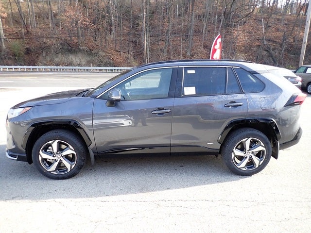 2025 Toyota RAV4 Plug-in Hybrid SE