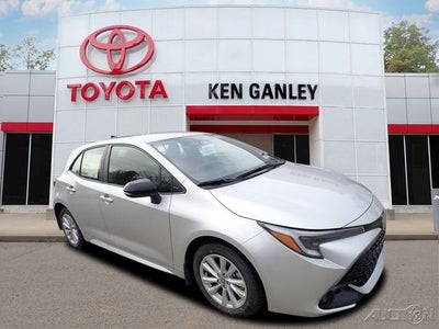 2026 Toyota Corolla Hatchback SE